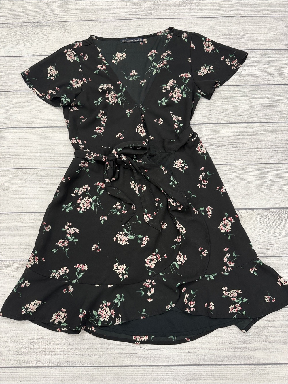Abercrombie & Fitch Black Floral Wrap Dress Tie Waist XS Boho